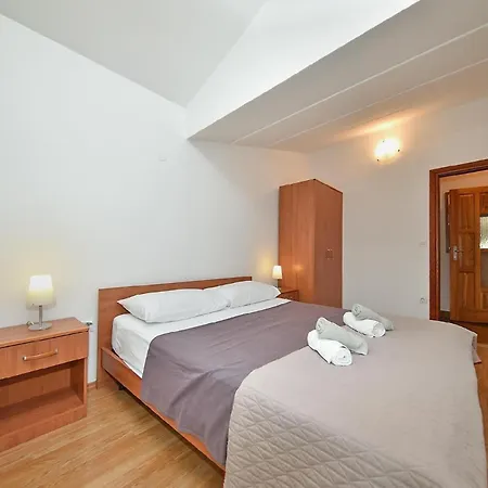 Fuer 4 Personen Ca 33 Qm In Rovinj, Istrien Istrische Riviera *